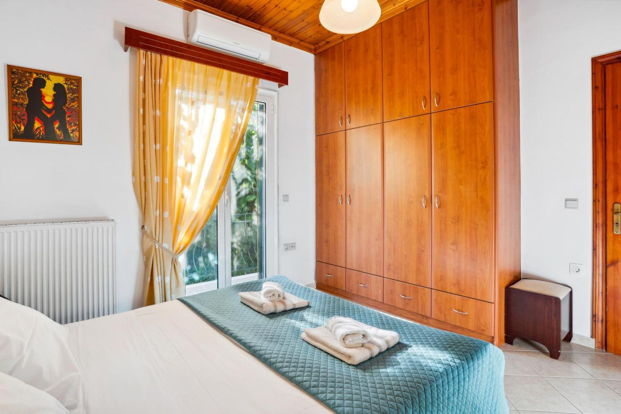 Verani Residence Parking Balcony Playground Sivros ภายนอก รูปภาพ