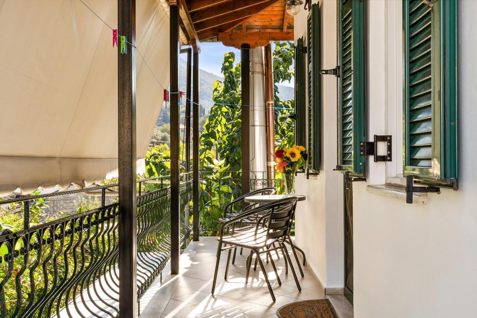 Verani Residence Parking Balcony Playground Sivros ภายนอก รูปภาพ